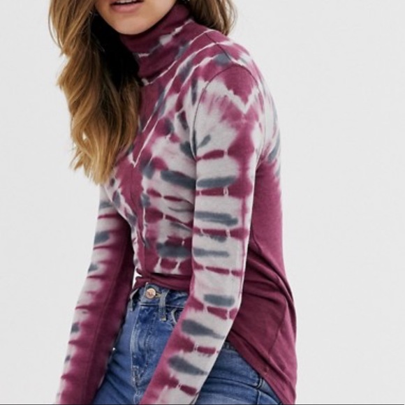 Free People Tops - NWT!  Free People psychedelic turtleneck top